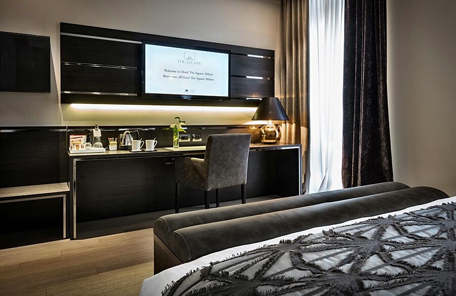 Hotel The Square Milano Duomo Esterno foto